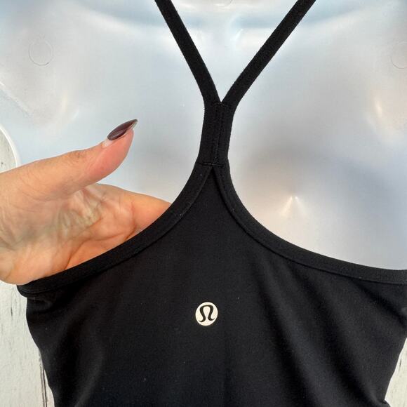 Lululemon Black Power Y Tank Luon Coolmax Built-in Bra Medium Support Size 8 - Picture 5 of 13